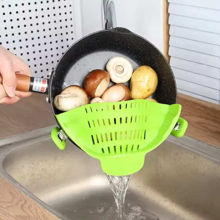 Commercio all'ingrosso frutta Pasta scolapasta verdura/scolapiatti regolabile utensili da cucina in Silicone morbido Clip a scatto sul filtro per pentole ciotola