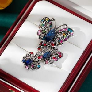Autumn Winter Butterfly Full Diamond Alloy Brooch <b>Pins</b> Female Luxury Wedding Party Engagement Corsage Gold Plated Gift - Product Image 6