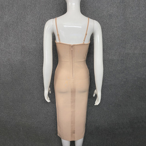 Dernier modèle de robe de soirée moulante sans bretelles, ornée de cristaux, à fente haute, longueur genou, taille naturelle, pour dîner et événements élégants - Product Image 6