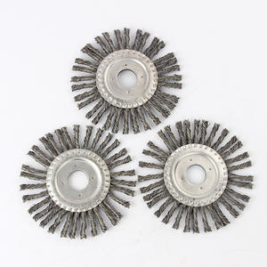 Machine à polir le métal avec roue à fil d'acier plat torsadé à brins fins - Product Image 3