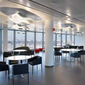 Lámpara de Araña LED Acrílica Moderna y Minimalista de Diseño Italiano para Restaurante, Estudio, Dormitorio, Villa, Sala de Estar Grande, Clasificación IP44 - Product Image 1