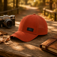 Casquette de golf personnalisée à perforations laser en forme de goutte d'eau, respirante, séchage rapide, 6 panneaux, pour l'entraînement au golf