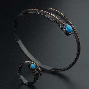 Parures de bijoux en acier inoxydable de haute qualité, design plume, style vintage et tendance, vente en gros - Product Image 6