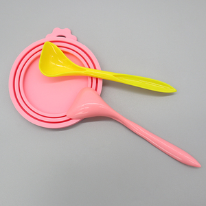 कस्टम लोगो सुरक्षित गैर विषैले जलरोधी सिलिकॉन कुत्ते बिल्ली भोजन पालतू चम्मच के साथ ढक्कन को सील कर सकते हैं - Product Image 5