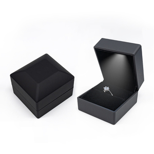 Luxury Custom Logo Printed Ring Boxes Led Light Jewelry Box Customized Fashionable Newest Logo Jewelry Packaging