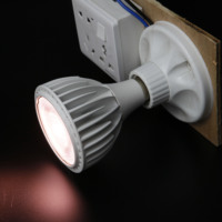 OEM ODM AC100 ~ 277V Spectre Complet PAR20 PAR30 PAR38 Fleur Végétale 25W Meilleure Ampoule LED de Croissance