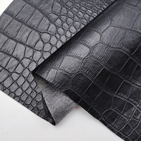 Cuir synthétique PVC coloré motif crocodile 0,5 mm pour emballage, sac à main, tissu pour sac
