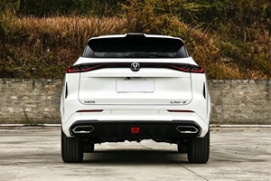 Changan UNI-Z 2025 Nouveau SUV Automatique |   Moteur turbo Toit ouvrant panoramique |   Intérieur de haute technologie |   Stock d'entrepôt de Horgos |   Fast Land - Product Image 4