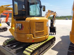 Excavadora Mini Caterpillar 303 5E2 de Segunda Mano, Modelo 2023, Kawasaki 23 Toneladas, Componentes Esenciales para Motor, Bomba y Orugas - Product Image 2