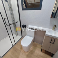 Maison conteneur à montage rapide pour logement de directeur de chantier, avec suite 2 chambres et 1 salon, murs isolés et pré-câblée