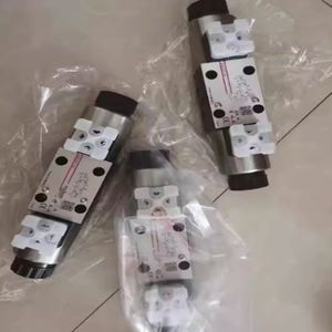 Équipement électrique à solénoïde directionnel Dhi-0631-2 23, Tension : 110 V, 220 V, 24 V - Product Image 2