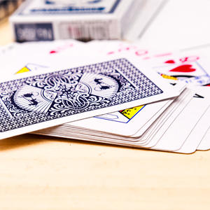 Étiquettes en carton rigide épaissi grand format avec impression numérique et logo personnalisé pour salles de jeux de cartes (vente en gros) - Product Image 6