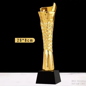 Toptan sublime özel kazınmış reçine Trophy özelleştirilmiş kupa yaratıcı kupa