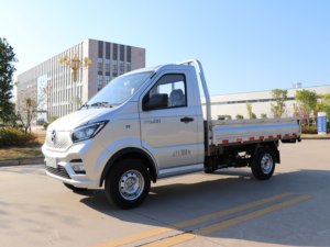KAMA EV200 4x2 120ch Mini Camion de Fret avec Conduite à Gauche/Droite Véhicule à Énergie Nouvelle en Promotion Autonomie 201-300km Batterie 90-110kWh - Product Image 3