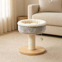 Arbre à chat moderne en sisal et carton, griffoir durable et écologique pour usage intérieur