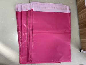 ถุงพลาสติกกันน้ำสีชมพู Chuzhong HC-mailing สำหรับส่งพัสดุด่วน ราคาโรงงาน จัดส่งรวดเร็ว ขายส่ง รับพิมพ์โลโก้ตามสั่ง - Product Image 2