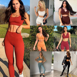 Ensemble de vêtements de sport pour femmes en nylon sans couture, haut de sport à col carré et leggings de yoga à dos nu, haute élasticité - Product Image 2