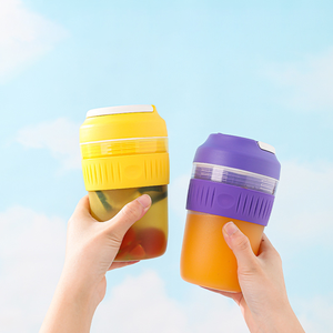 Wholesale Custom Logo Hand Battery Fresh Rechargeable Personal Usb <b>Small</b> Machine Portable Mini Fruit <b>Juicer</b> Press - Product Image 4