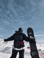 Sac à dos de ski noir J0nes pour le snowboard, le ski, les sports d'hiver, avec poche pour casque, sac de voyage en plein air