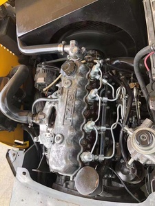 Chariot élévateur diesel d'occasion Vigoshop haute performance 3 tonnes, d'origine japonaise FD30 4x4, élévation 3m, mât simple/tri-étages, inspecté, en vente - Product Image 6