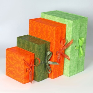 Manufacturer Customized Elegant Simple Gift <b>Box</b> <b>Large</b> Capacity Flip Empty <b>Box</b> 2mm Wholesale Gift Packaging - Product Image 3