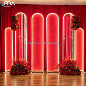 LEDA - Suministros para Eventos y Bodas en Interiores, Fondo Ovalado de Metal LED Personalizado de Lujo y Alta Calidad - Product Image 4