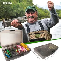 LUSHAZER Boîte de pêche complète avec leurres souples, leurres minnow, crankbaits, cuillères, spinners, jigheads, hameçons et poids pour la pêche au bar, à la truite et au brochet