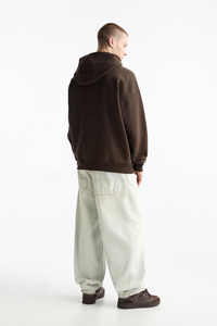 Sweat à capuche oversize pour homme 100 % coton, marron bronze, séchage rapide, polaire thermique, épaules tombantes, impression personnalisée par transfert thermique - Product Image 3