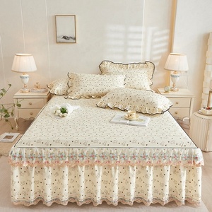 Juego de Tres Piezas de Falda de Cama de Encaje Coreano, 100% Algodón Ecológico, Sábana y Funda de Cama de Verano, Estilo Nórdico para Todas las Estaciones - Product Image 3