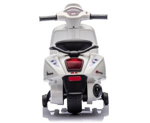 Mini Vespa <span class=keywords><strong>moto</strong></span> pour enfants sous licence <span class=keywords><strong>6V</strong></span> fonctionnant sur <span class=keywords><strong>batterie</strong></span> de 3 à 8 ans - Product Image 3