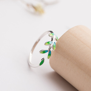 Bague ouverte en argent pur 925, bague <span class=keywords><strong>littéraire</strong></span> à feuille fraîche pour femme, bijoux coréens en argent pur, nouvelle tendance en <span class=keywords><strong>2022</strong></span> - Product Image 3