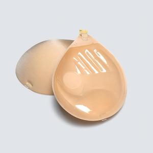 Neues Klebe-BH-Tape im sexy Stil, Brustblütenblätter für große Brüste, weich, unsichtbar, trägerlos, wasserdicht, Push-up für Damen - Product Image 3