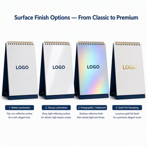 Calendario da Scrivania Mensile di Lusso Personalizzato con Logo, Angoli Arrotondati, Supporto Triangolare in Metallo e Foglio Olografico - Product Image 5