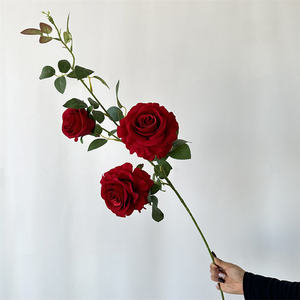 กิ่ง<span class=keywords><strong>กุหลาบ</strong></span>ประดิษฐ์สำหรับตกแต่งงานแต่งงาน ขายส่ง 3 หัว <span class=keywords><strong>กุหลาบ</strong></span><span class=keywords><strong>ปลอม</strong></span>กำมะหยี่ สำหรับวันวาเลนไทน์ - Product Image 6