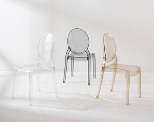 Bazhou FactoryシンプルでモダンなOバックプラスチック樹脂パーティークリアアクリルチェア、重量を保持できるイベント用 - Product Image 1