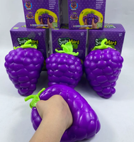 Jouet Squishy Géant en Forme de Raisin, Grand Modèle Ultra Doux à Remontée Lente, Jouet à Presser en Forme de Fruit, Balle Anti-Stress, Jouet Sensoriel Anti-Anxiété, Cadeau