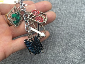 Ensemble de bijoux d'accessoires de cosplay, porte-clés en forme de clé d'Eren, ensemble d'armes d'anime L'<span class=keywords><strong>Attaque</strong></span> <span class=keywords><strong>des</strong></span> <span class=keywords><strong>Titans</strong></span>, boîte de collection - Product Image 4