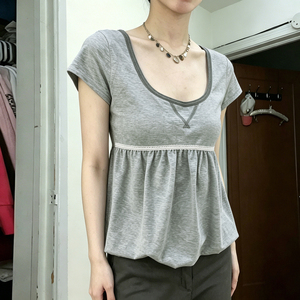 T-shirt décontracté basique à manches courtes pour femme, coupe régulière, amincissant, respirant, en maille, style doux, idéal pour l'été et le quotidien - Product Image 4