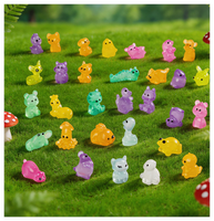 Großpackung Niedliche Cartoon-Mikrolandschaft Garten 3D Leuchtende Figuren Harz-Tierminiaturen Skulptur Figuren Überraschungstüte Kinderspielzeug