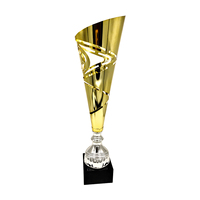 Coupe de trophée de football en métal doré Elor, best-seller, avec base en marbre, comme prix du premier rang pour les matchs de la saison de football masculine 2024