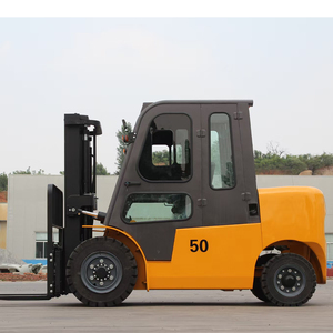 Yüksek Performanslı Arazi Forklifti 2 Ton 3 Ton Benzinli Forklift Çin Hidrolik Forklift Satılık - Product Image 3