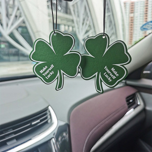 Désodorisant de voiture suspendu Aikun en papier de coton 8*7cm, évaporation naturelle, promotionnel économique, en stock, sac plastique OPP - Product Image 1