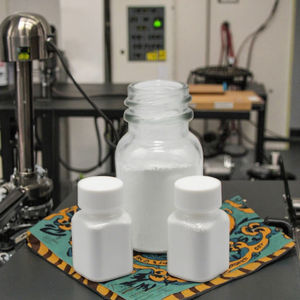 Fabrik preis Aluminium oxid Al2o3 Pulver 99,9% hochreines kalziniertes Aluminium oxid Alpha Poliers chleif mittel - Product Image 1