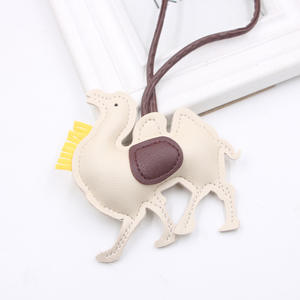 Vente directe d'usine, porte-clés en cuir PU, cordon de collier de chameau du désert, pendentif pour sac à dos, souvenir de voyage sur la Route de la Soie, accessoire - Product Image 5