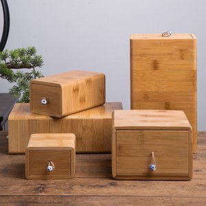 Boîte à bijoux en bois de taille moyenne avec tiroir pour rangement, style moderne et simple - Product Image 1