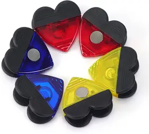 Clips magnétiques en plastique en forme de coeur avec logo personnalisé de haute qualité pour réfrigérateur
