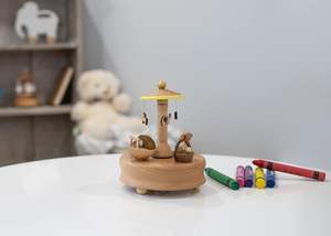 Müzik kutusu ahşap müzik kutusu bahçe uyku bebek Woodgrain 6 inç kayın rüzgar-up müzik heykelcik - Product Image 2