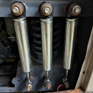 Amortisseur de machine à laver en acier galvanisé <span class=keywords><strong>Suspa</strong></span> 140n/120n pour usage hôtelier - Durable et écologique - Product Image 3