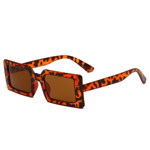 Nuevas gafas de sol con montura cuadrada UV400, montura completa, unisex, estilo retro, moda de verano 2021, talla para adultos 8801-B5 - Product Image 1