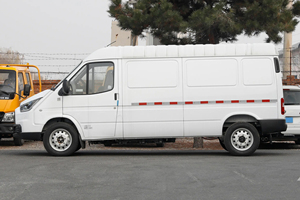 2024 chinois pas cher Jiang ling teshun <span class=keywords><strong>5</strong></span> <span class=keywords><strong>portes</strong></span> <span class=keywords><strong>3</strong></span> places commercial ev nouvelle camionnette hiace livraison <span class=keywords><strong>mini</strong></span> camionnette électrique jmc à vendre - Product Image 4